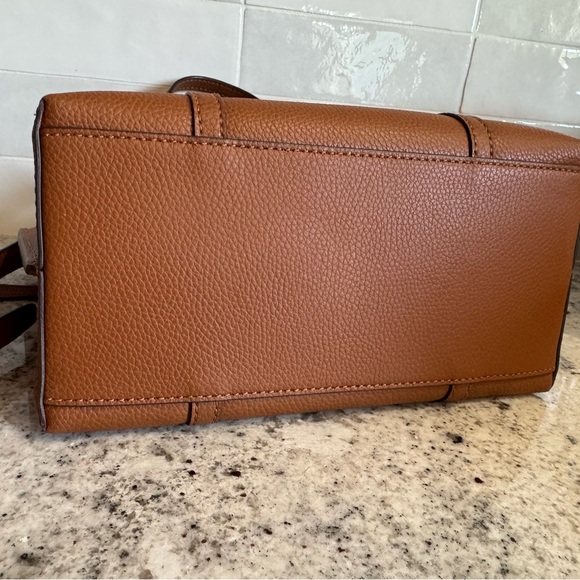 Tory Burch Small Perry Triple Compartment Tote with Crossbody Strap - Picture 6 of 6